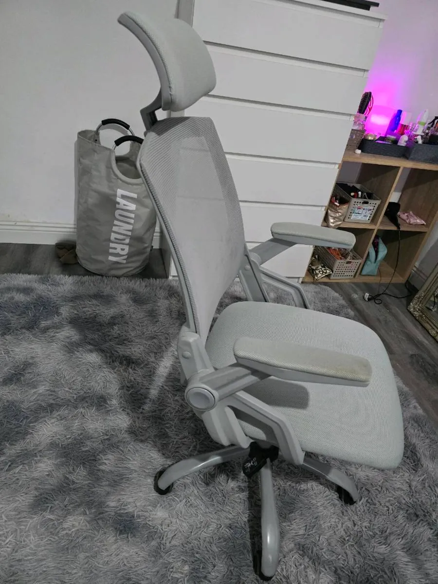 Ergonomic Office Chair in good condition - Image 1