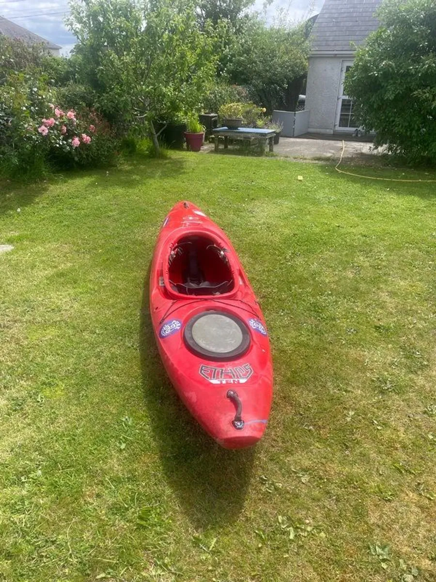 Kayak - Image 2