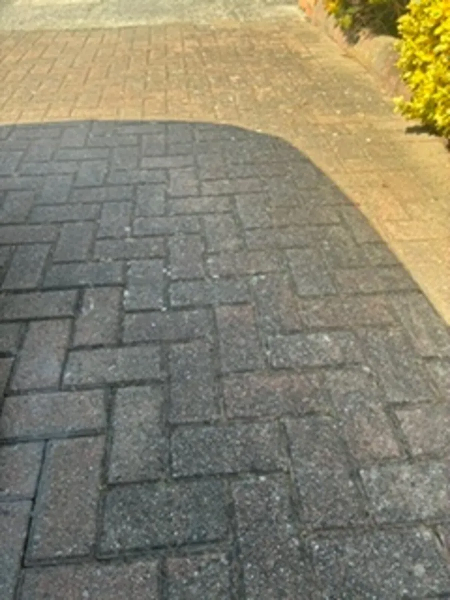 Cobble driveway - Image 1