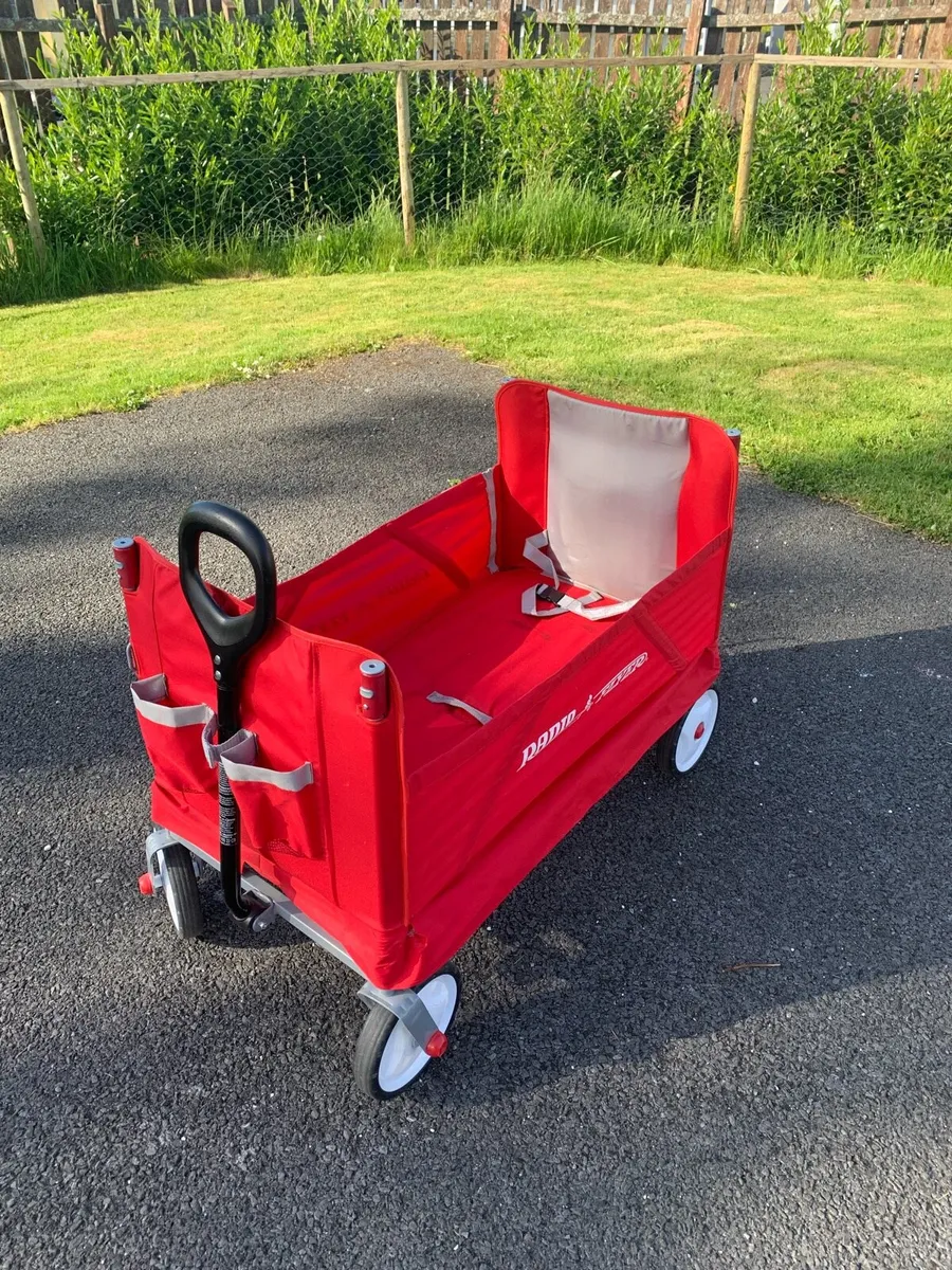 Radio Flyer 3-in-1 EZ Fold Wagon with Canopy - Image 1