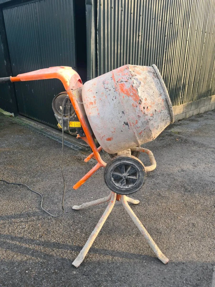 Cement mixer and stand - Image 1