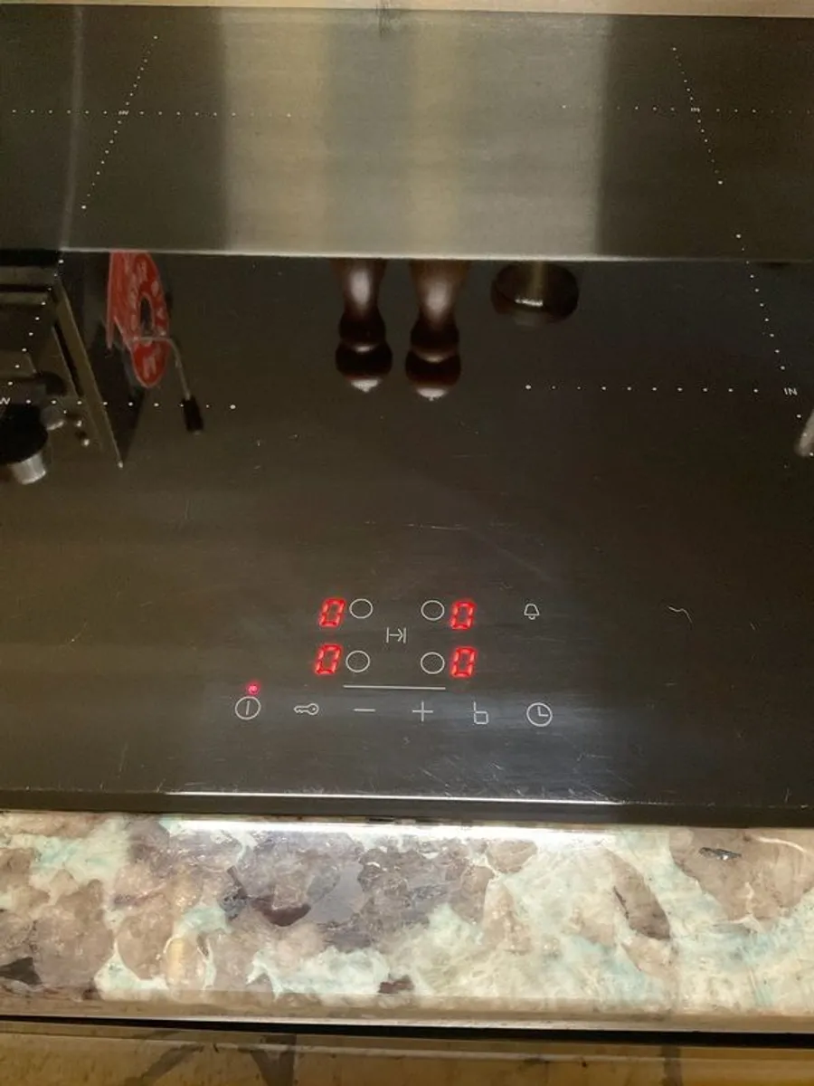 Neff induction hob - Image 2