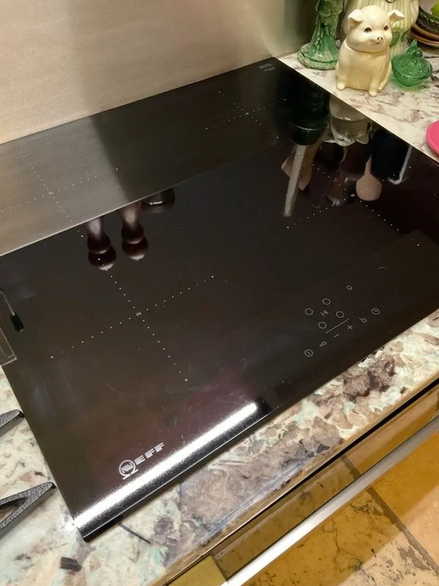 Neff induction hob - Image 4