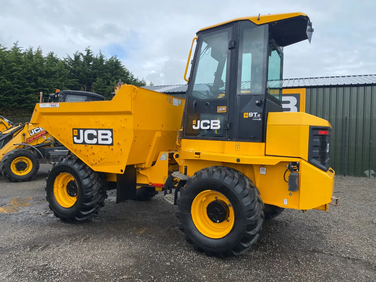 JCB 9T FRONT TIP DUMPER YEAR 2021 - Image 2