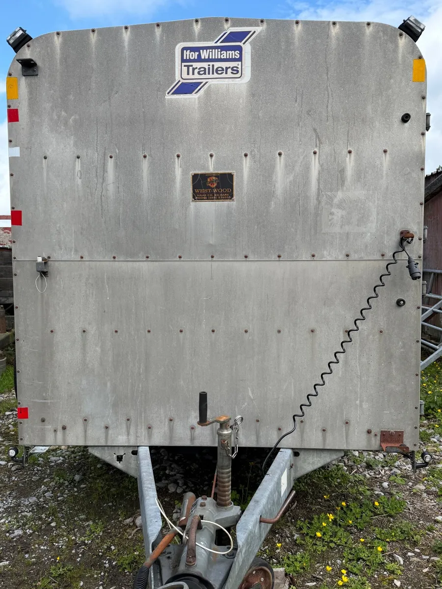 Ifor Williams Trailer w/ Decks - Twin Axel - Image 4