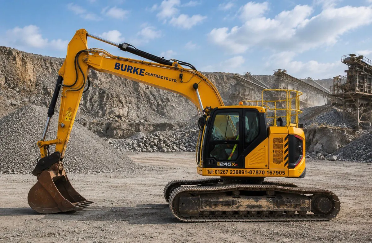 2022 Jcb 245 X 26 Ton Zero Tail Swing 3900hrs