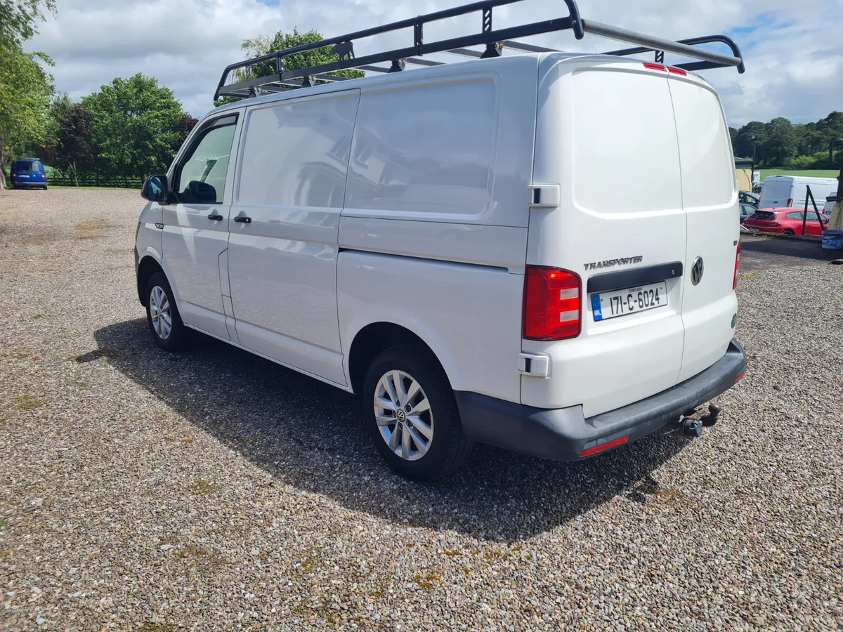 Volkswagen Transporter 2017 - Image 4