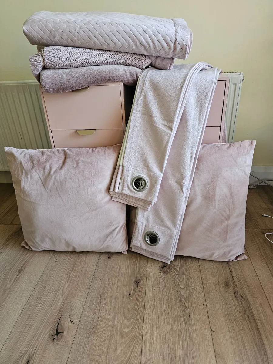 Pink Bedside lockers, curtains, throws cushions - Image 1