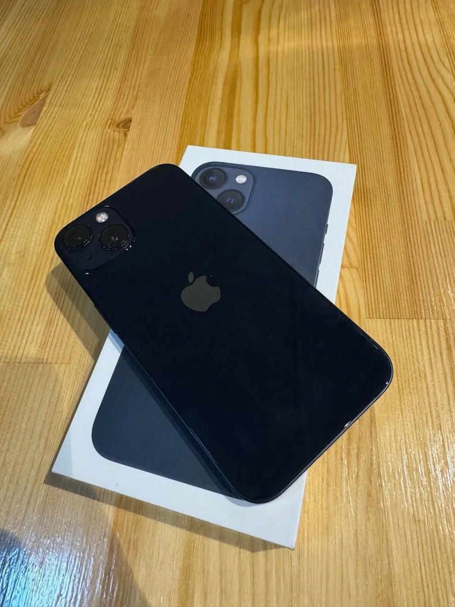iPhone 13  unlocked