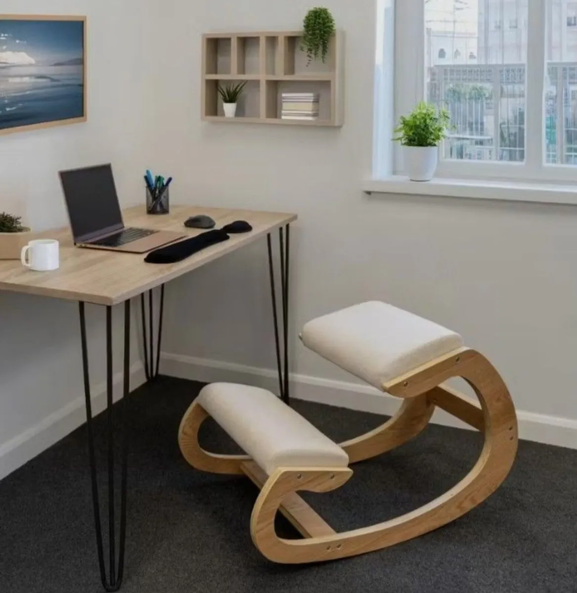 Ergonomic kneeling chair - Image 1