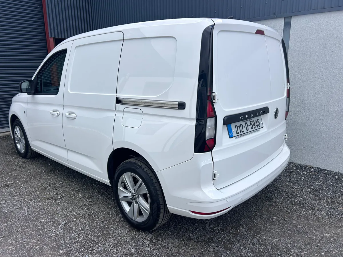 2021 Volkswagen Caddy - Alloys / A-C - Image 2