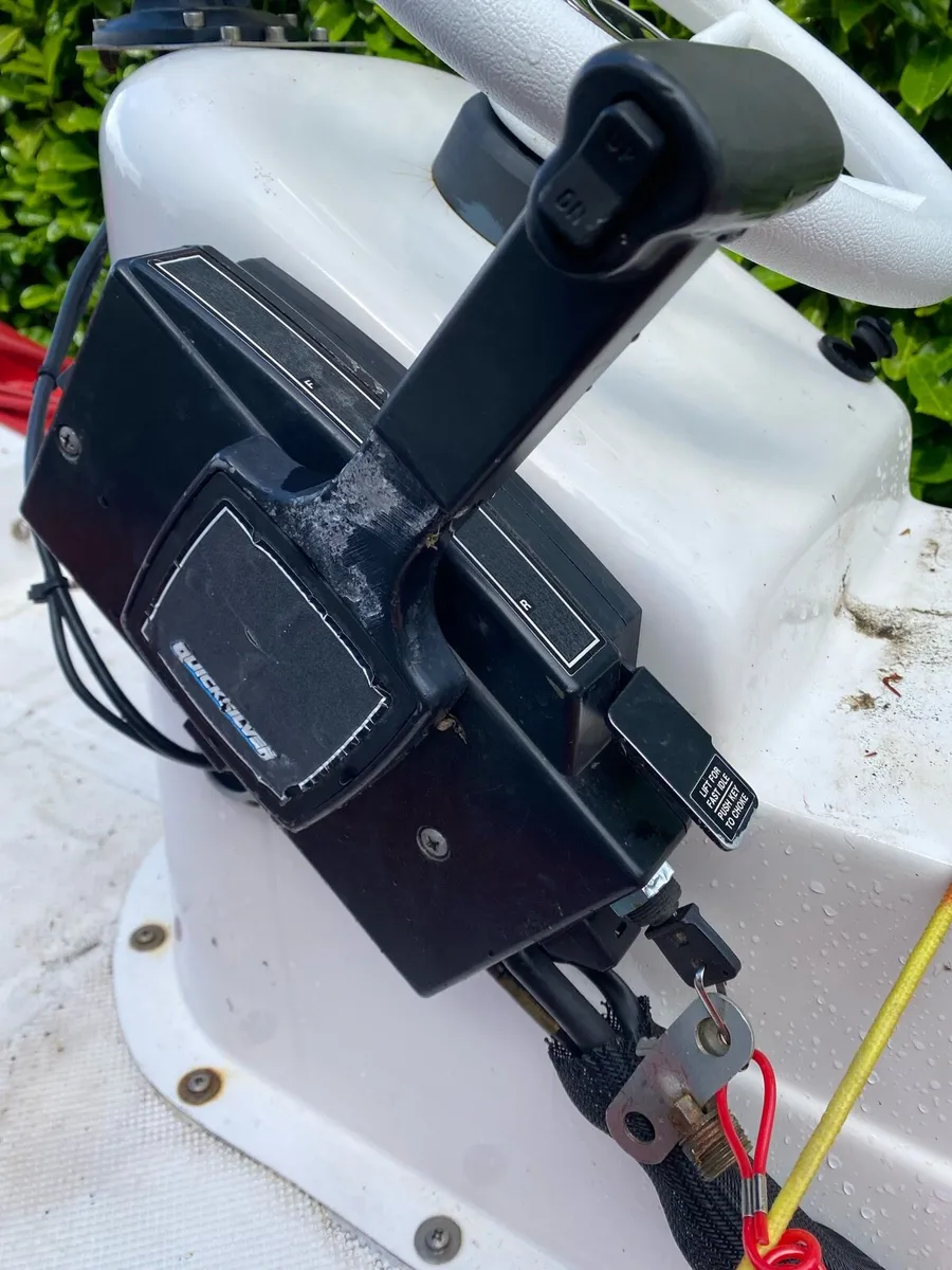Mariner 60hp 2 stroke outboard engine - Image 3