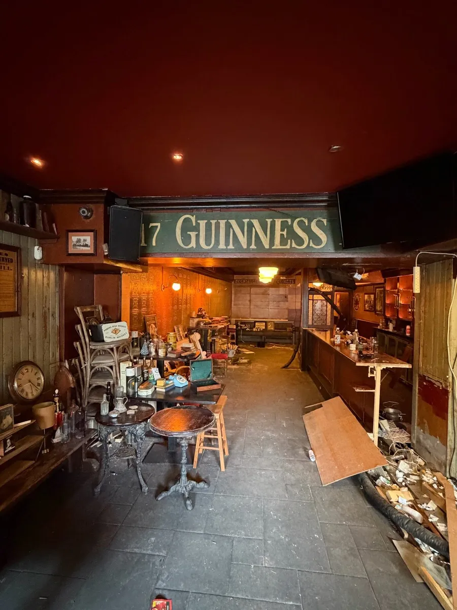 Home Bar pub seating tables bench Guinness - Image 2