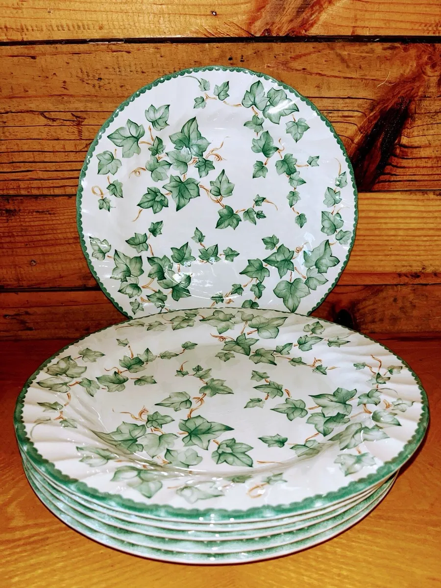 6 Vintage BHS dinner plates - Image 2