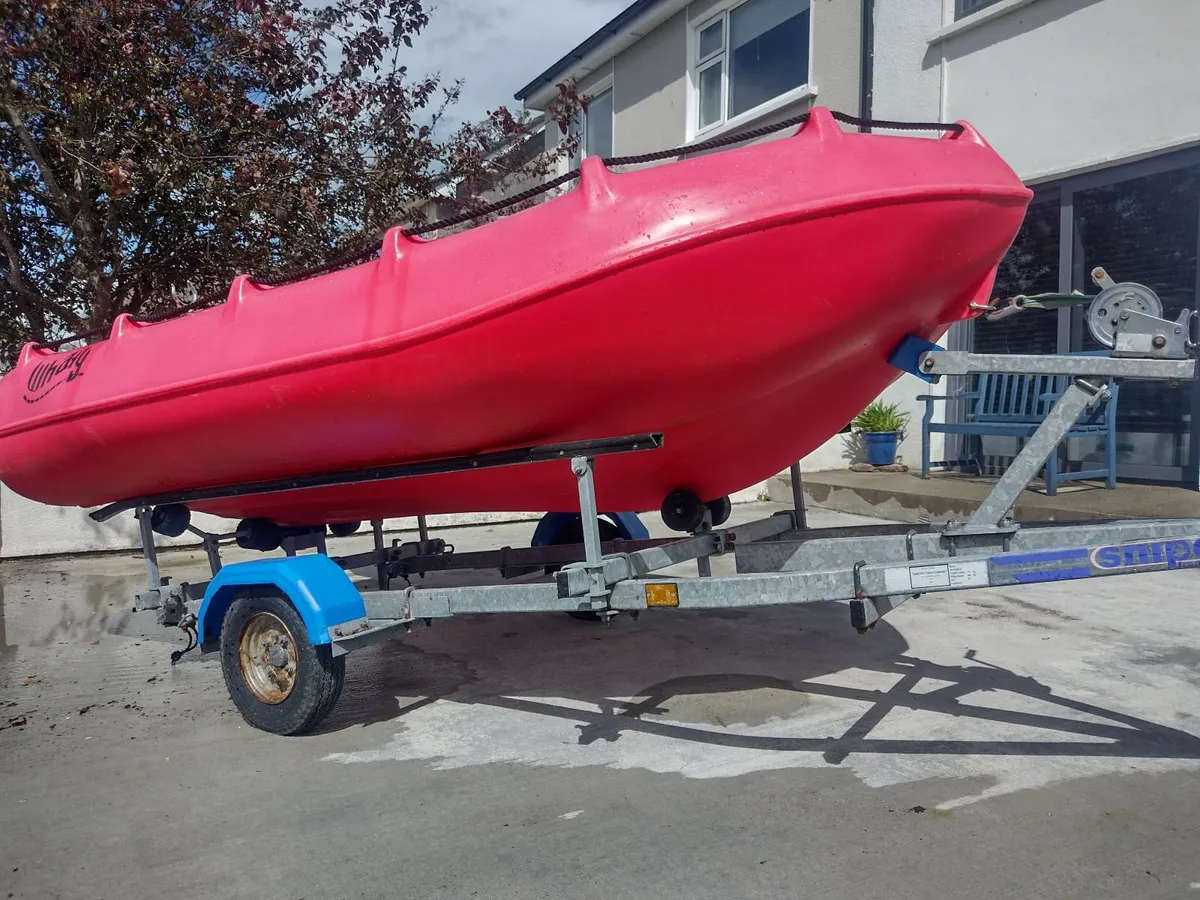 Whaly 310 boat, Snipe N3-35R trailer, Tohatsu 6hp - Image 4