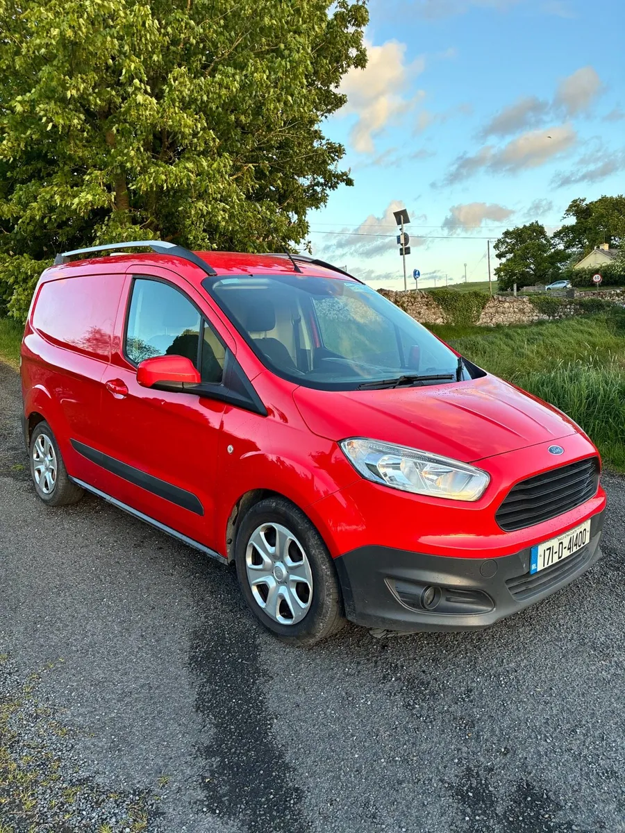 2017 Ford Transit Courier - Image 4