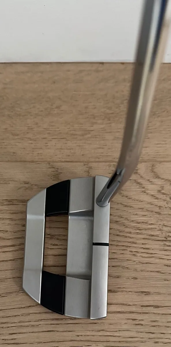 Scotty Cameron Studio Style Fastback Putter - Image 1