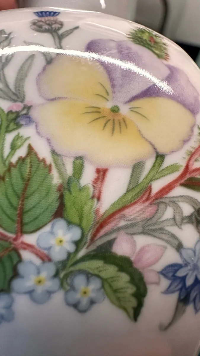 Porcelain - Image 2