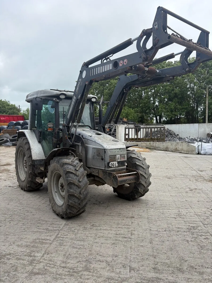 Tractor - Image 4