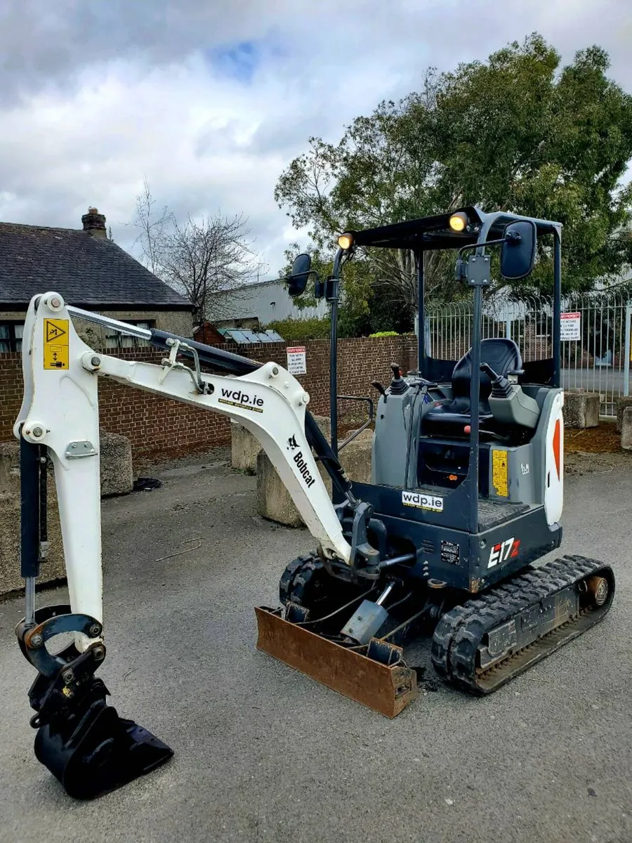 Bobcat mini digger - Image 4