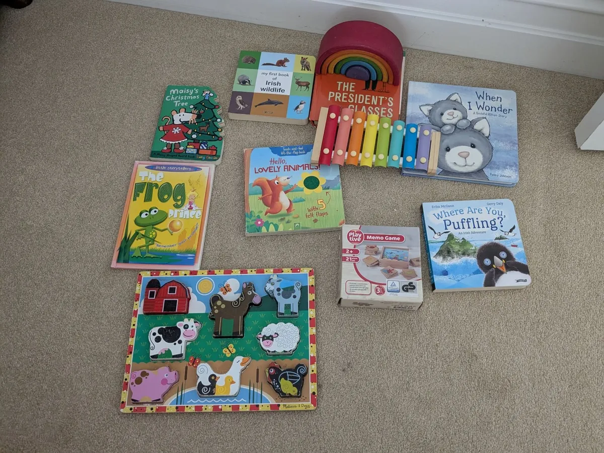 Toys ( ages 2 to 4) - Image 1
