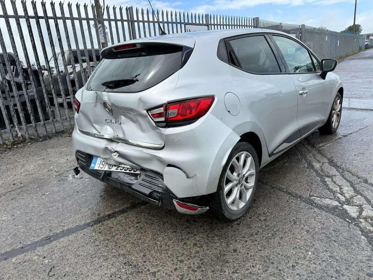 2019 Renault Clio 1.0p man DRIVE HOME - Image 4