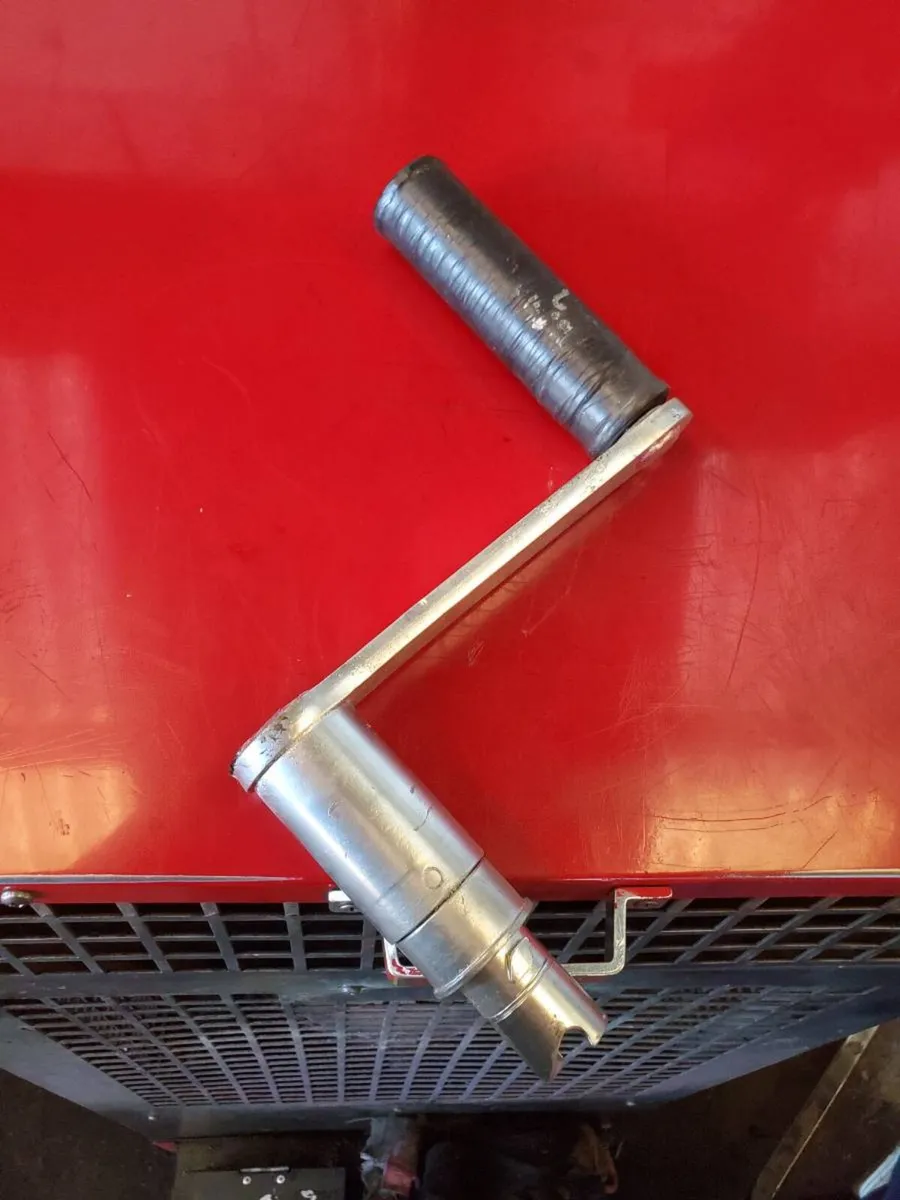Lister handle - Image 1