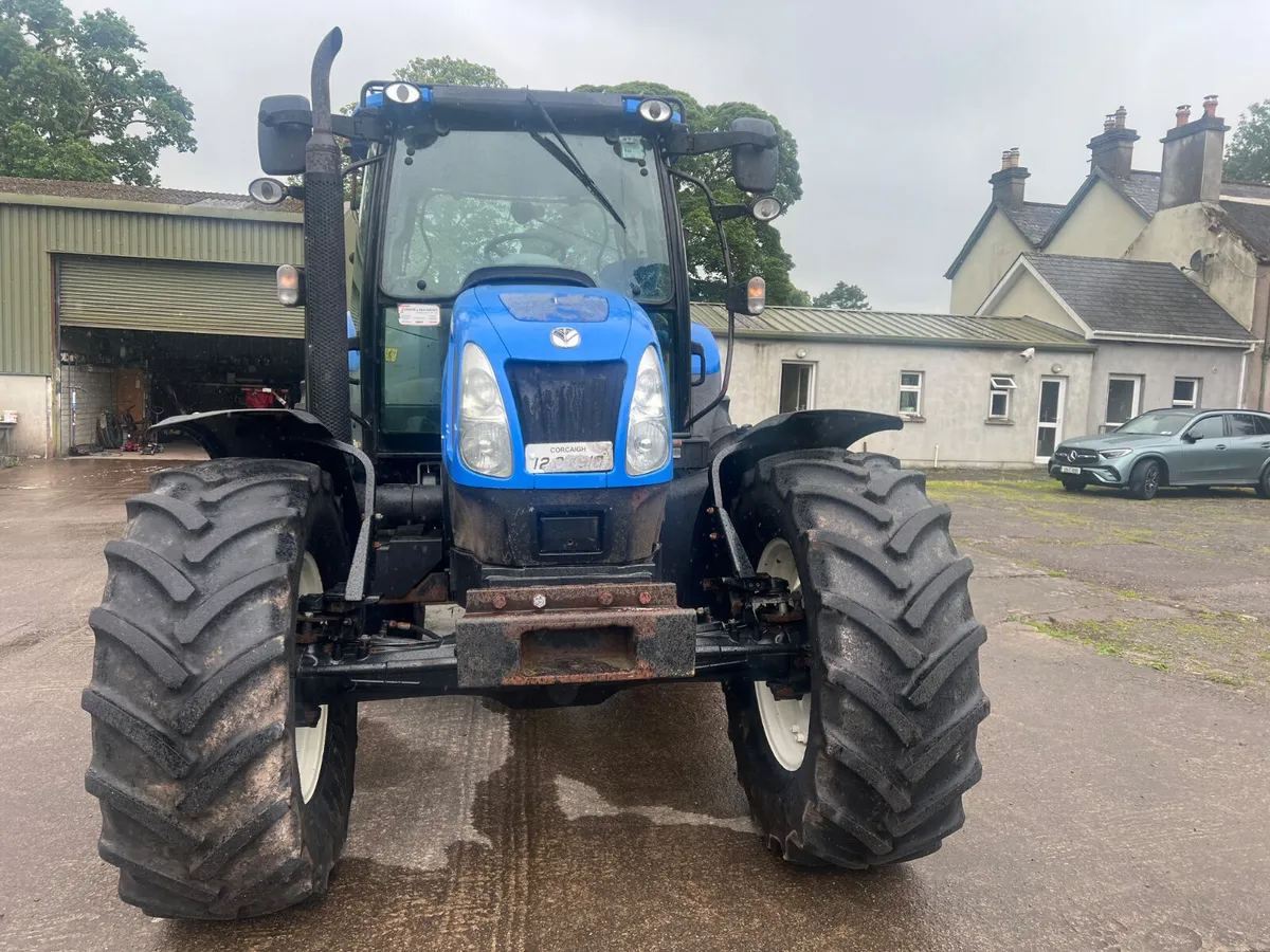 New Holland T6030  Plus. - Image 3