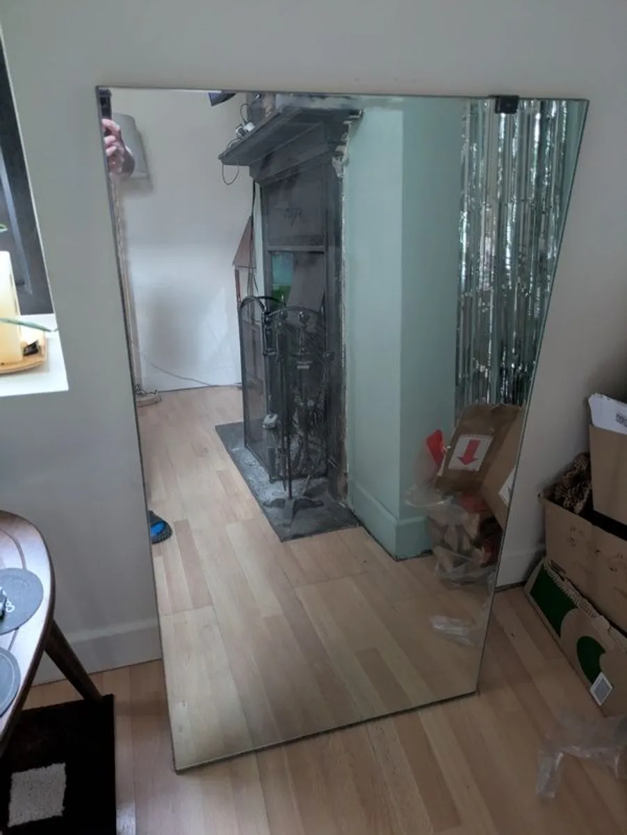 Mirror - Image 1