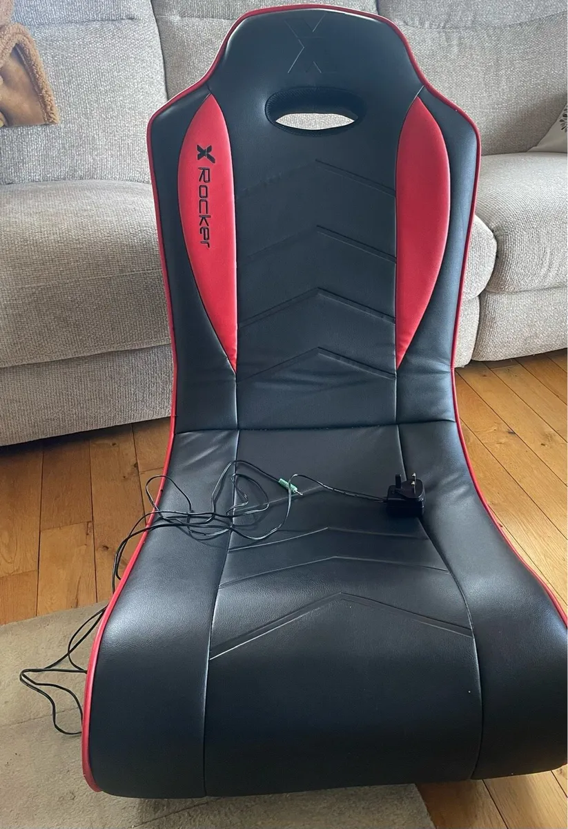 Gaming chair - Image 1