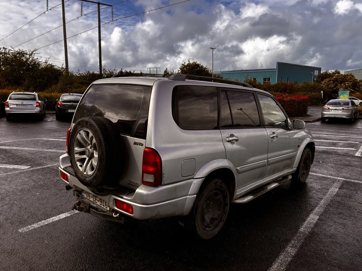 Suzuki grand vitara xl7 - Image 3