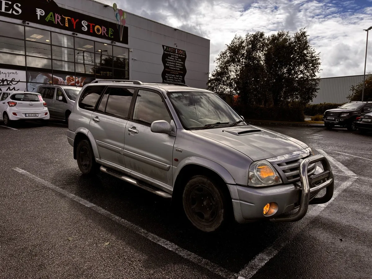 Suzuki grand vitara xl7 - Image 4