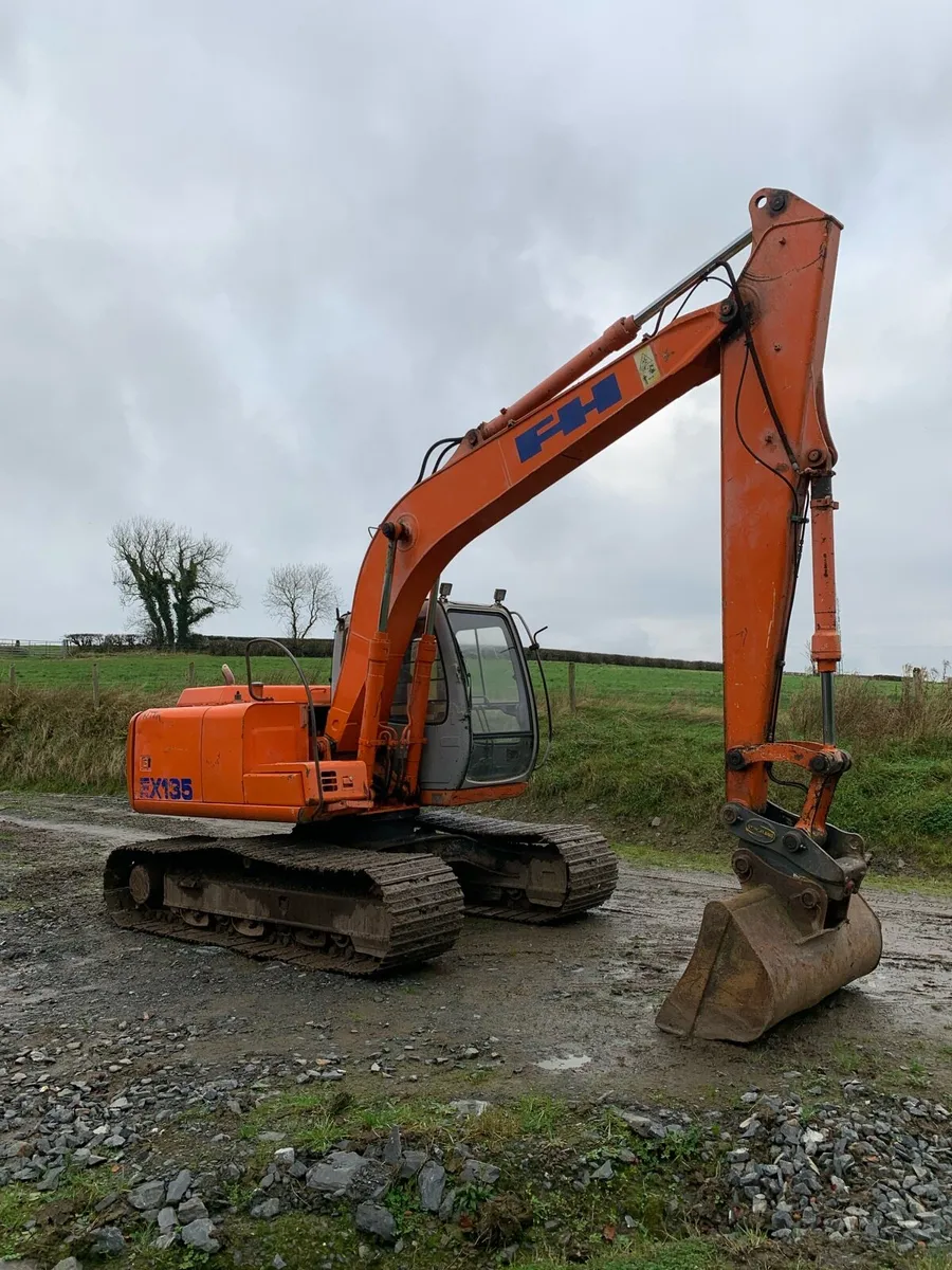 Fiat-Hitachi EX135 - Image 3