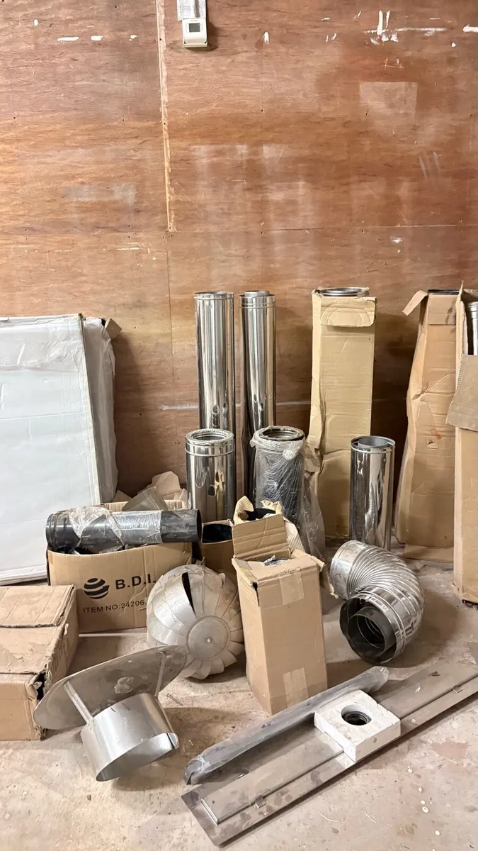 Assorted Plumbing Equipment - Image 2