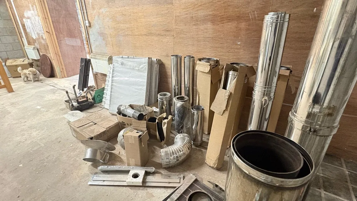 Assorted Plumbing Equipment - Image 3