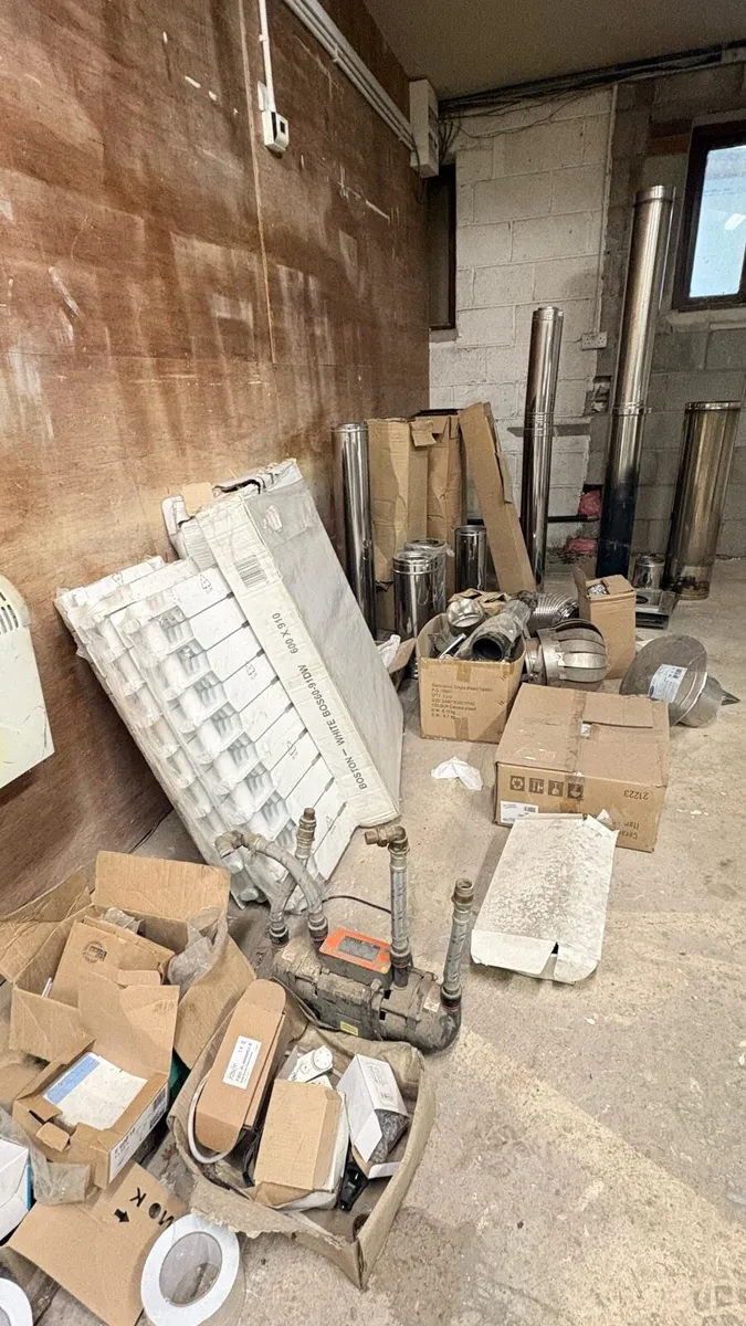Assorted Plumbing Equipment - Image 4