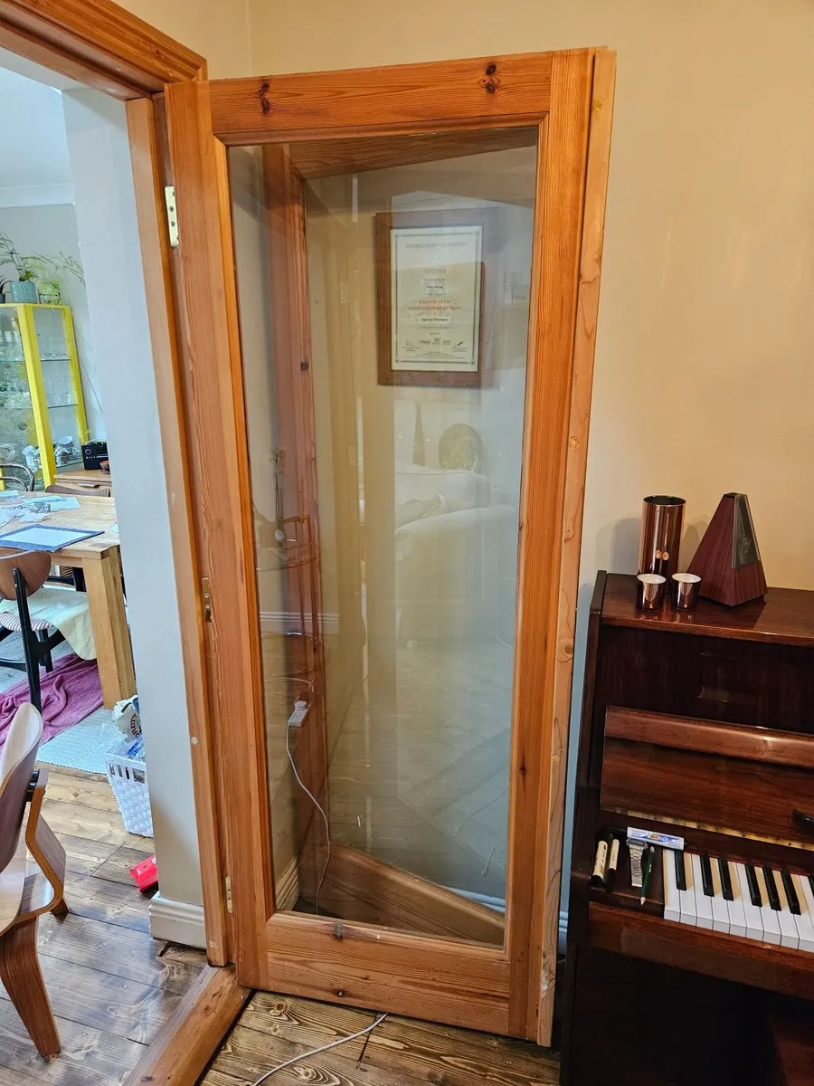 Internal bi-fold doors - Image 1