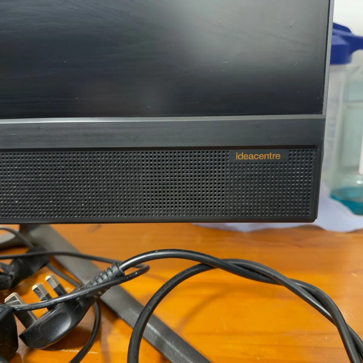 Lenovo IdeaCentre All-in-One AIO - Image 2