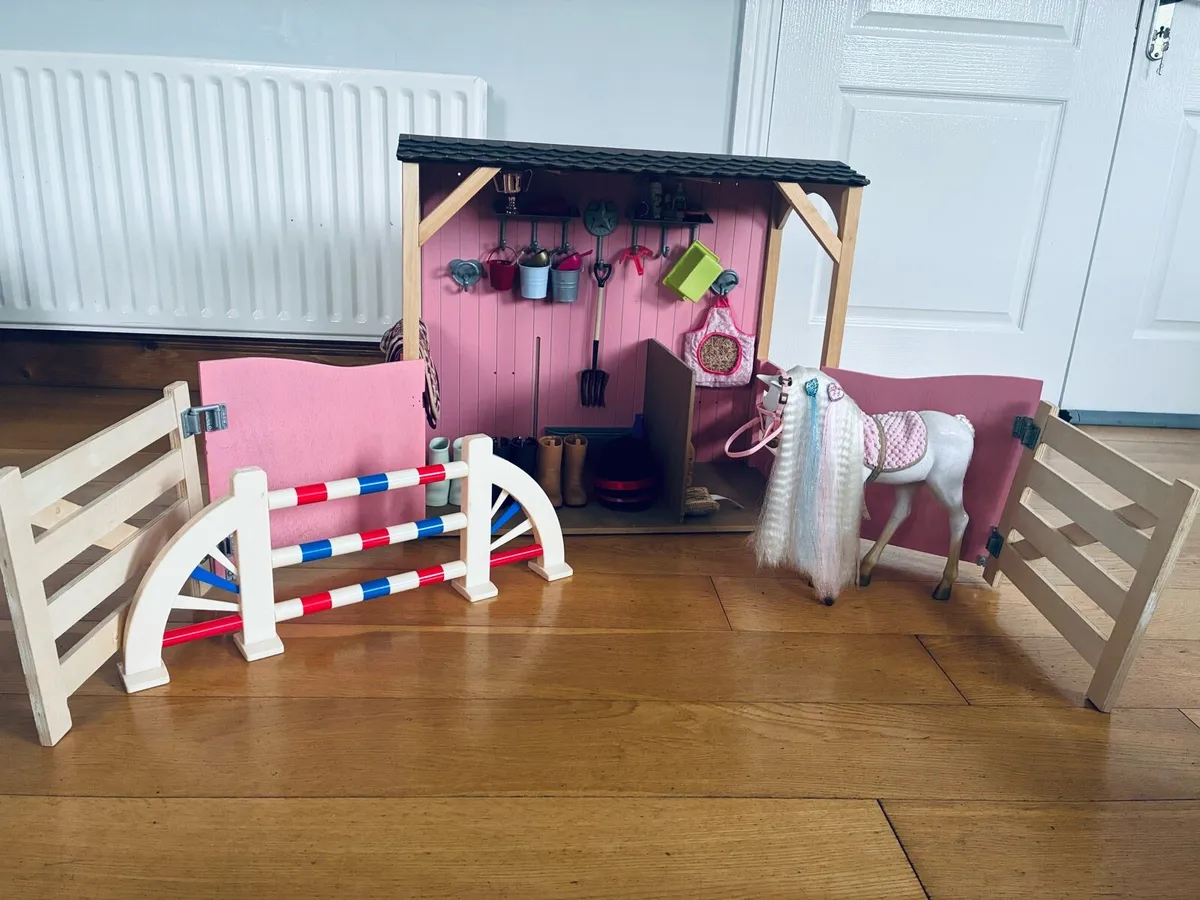 Our Generation Stable and Accessories - Image 2