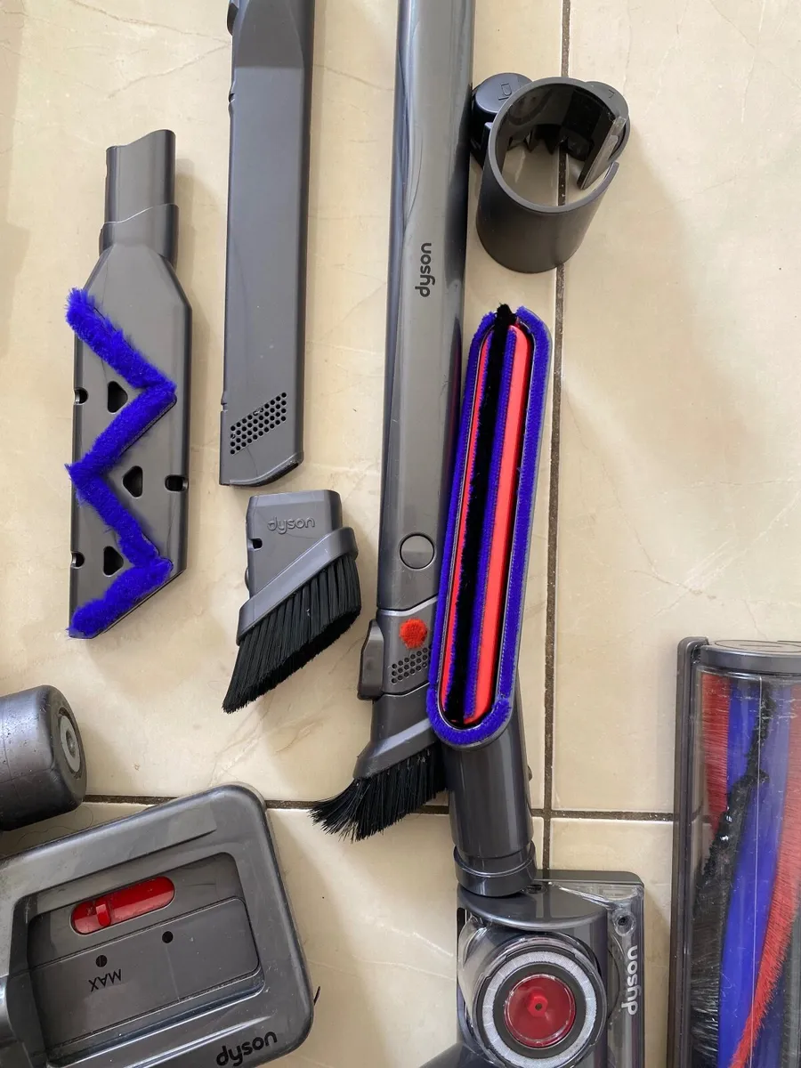 Dyson vacuum cleaner genuine parts - Image 3