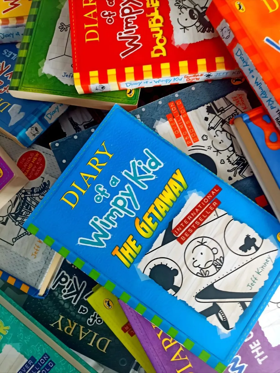 Books - Diary of a Wimpy Kid 1-18 and one free! - Image 1