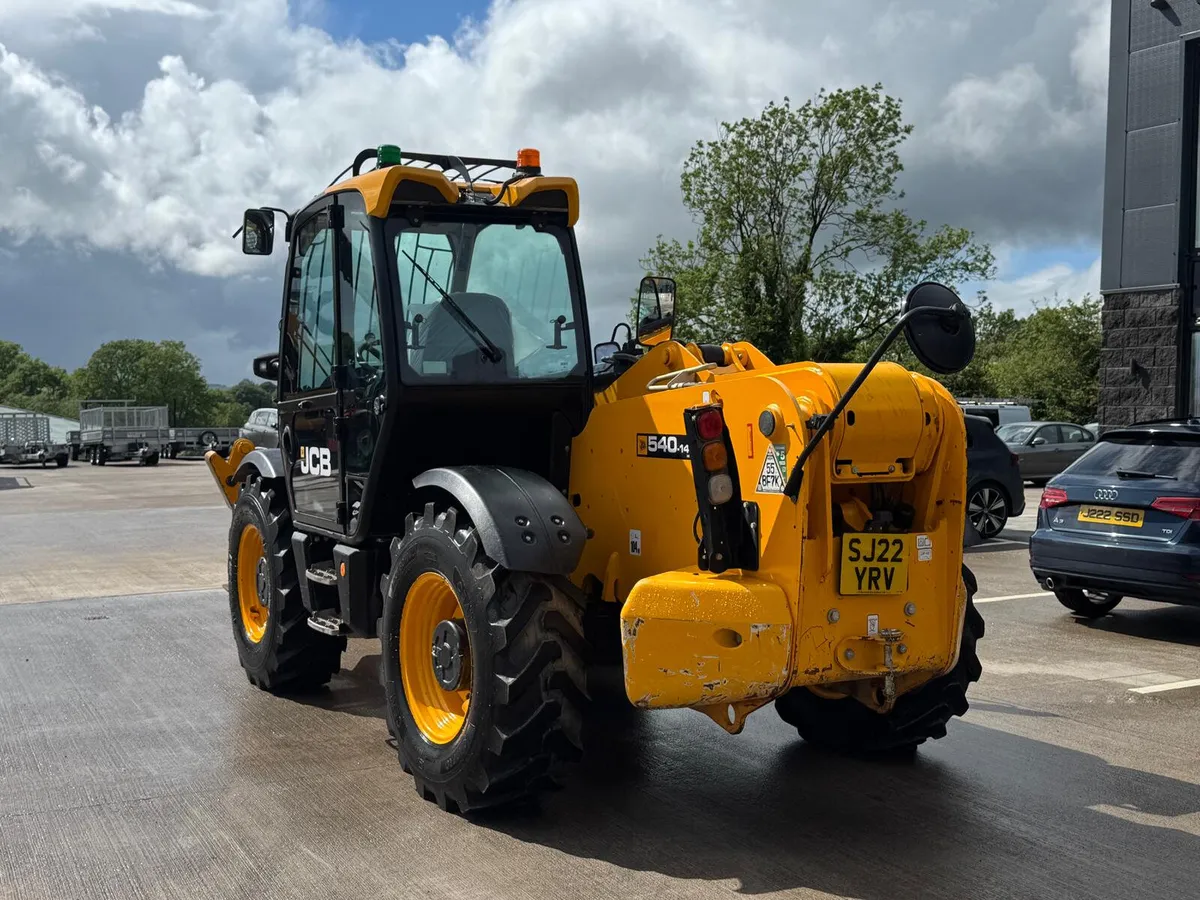 2022 JCB 540-140 TELEHANDLER - Image 3