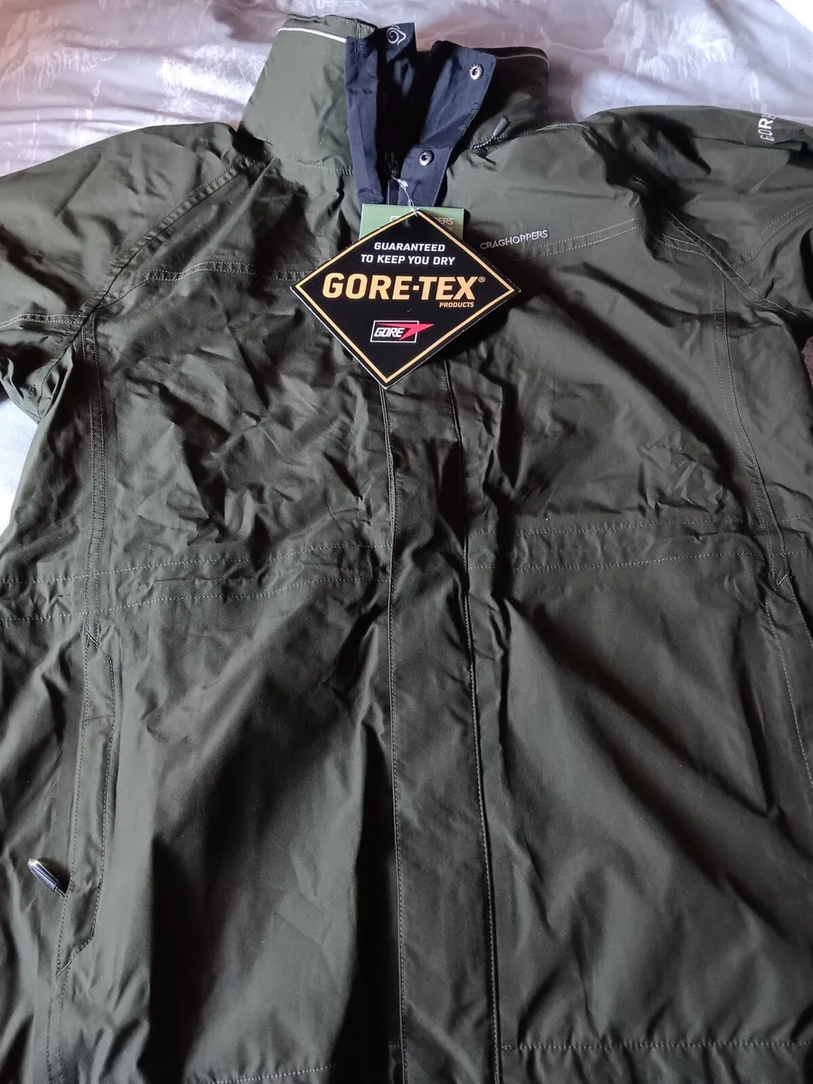 GORE-TEX MENS JACKET (NEW) - Image 1
