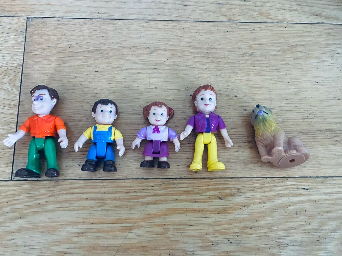Dolls House - Image 4