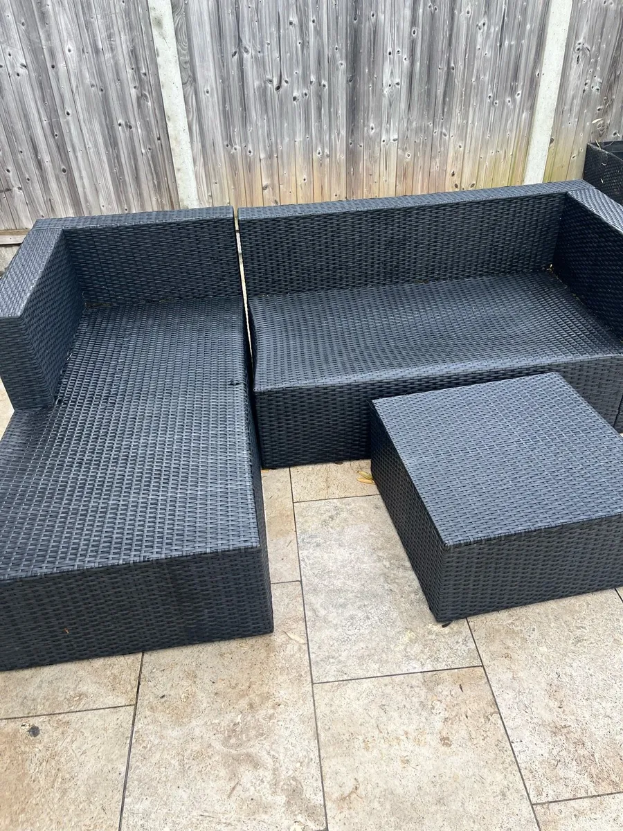 Garden furniture Free - Image 2