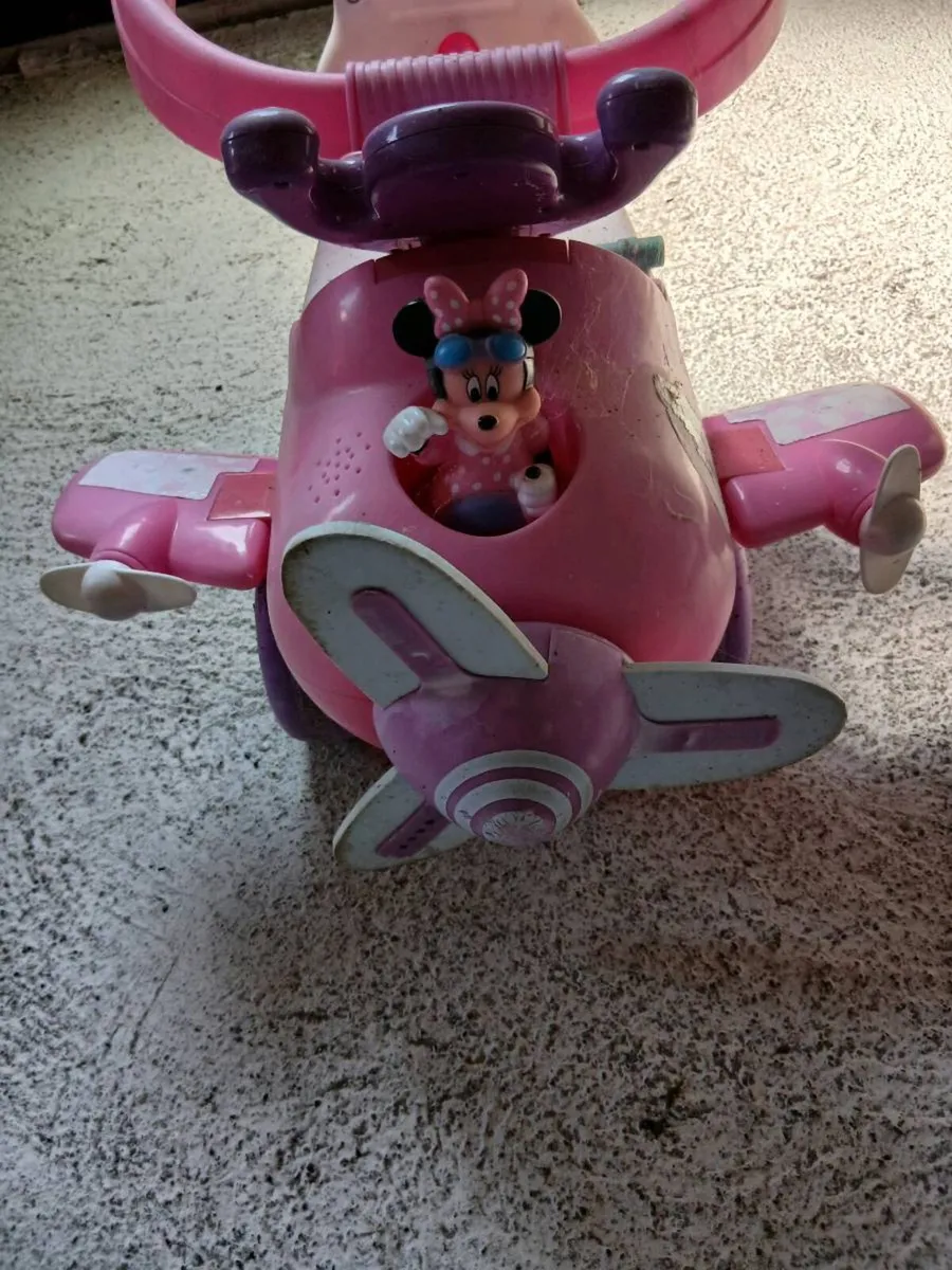 Minnie Mouse Plane - Image 4