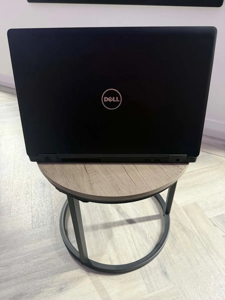 Laptop - Image 3