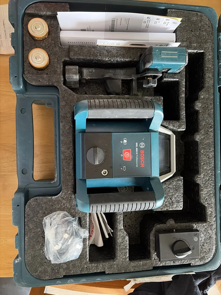 Bosch laser level - Image 1