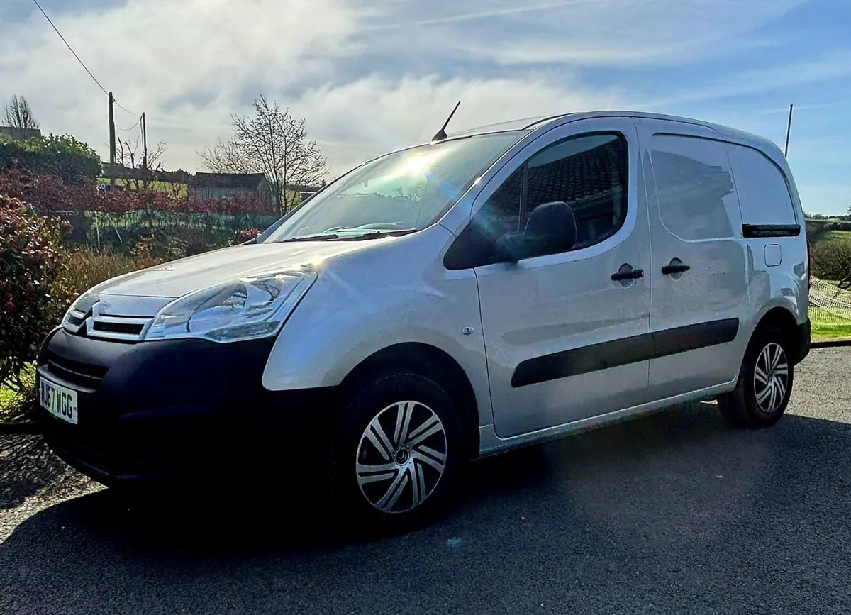 2017 CITROEN BERLINGO 1.6 ENTERPRISE BLUEHDI - Image 4