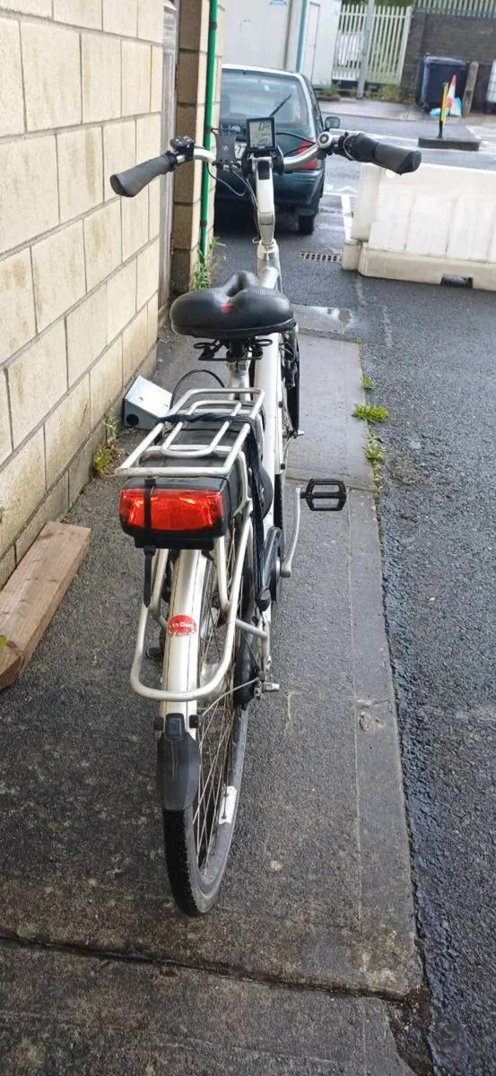 Batavus Stream Electric bike - Image 3
